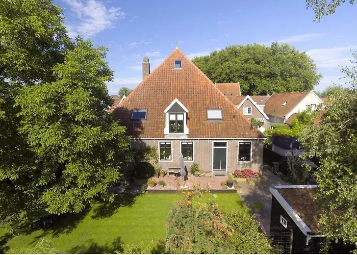 Dream Boutique Coffee & Comfort * 에담